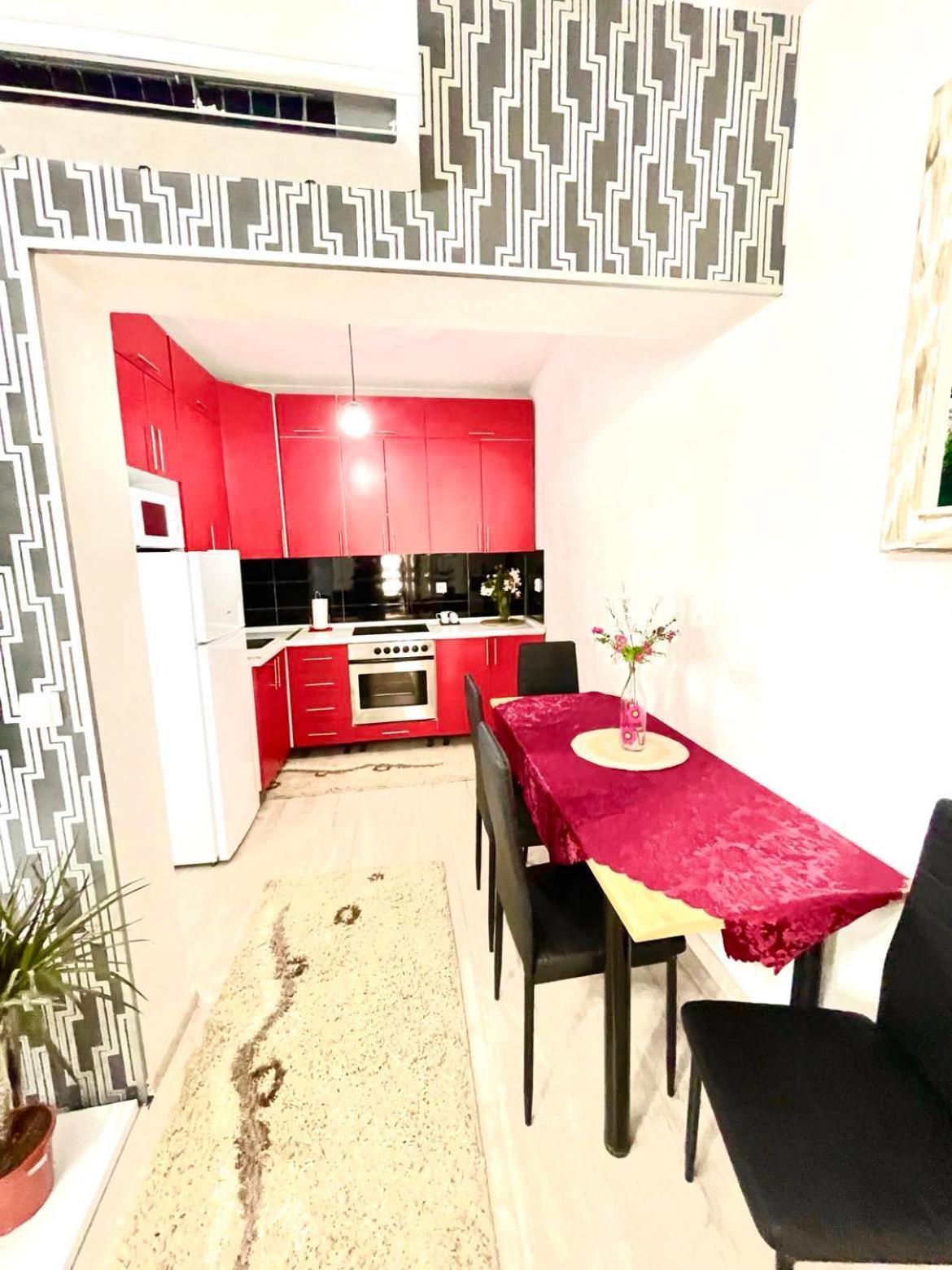 Apartment Adel Mostar Buitenkant foto