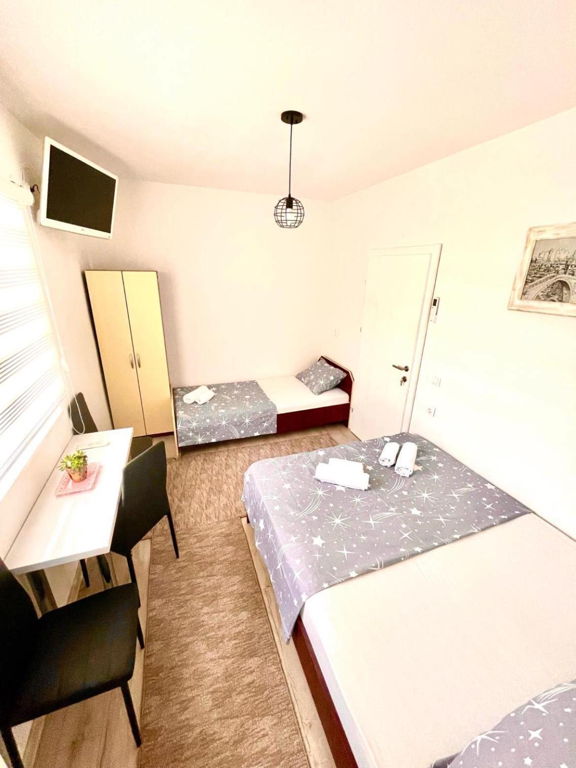 Apartment Adel Mostar Buitenkant foto